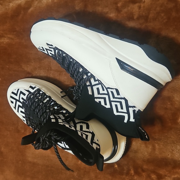 Sneakers/ Aldo - Picture 4 of 4